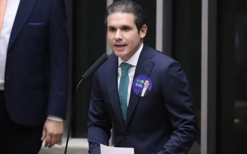 Na Câmara dos Deputados, Hugo Motta (Republicanos-PB) foi eleito presidente, sucedendo Arthur Lira (PP-AL).
